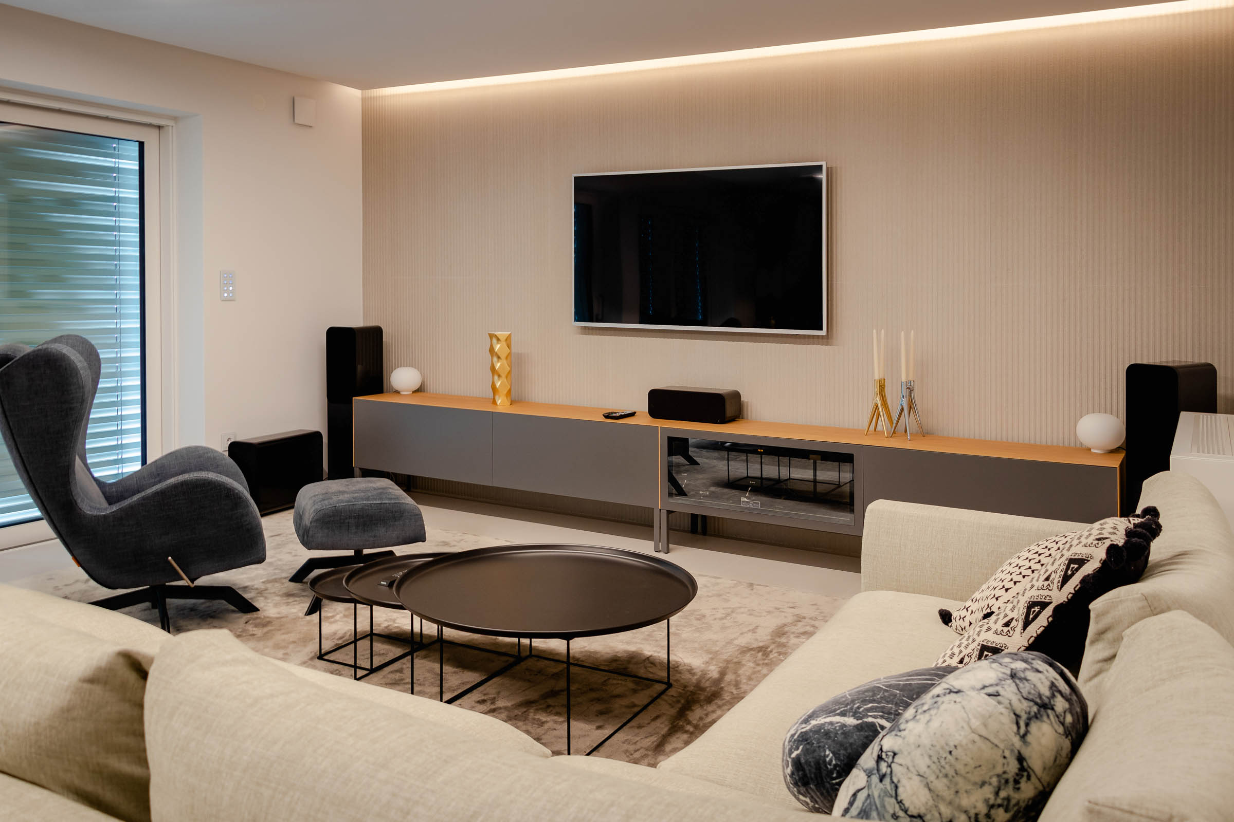 BIBISEA Interior Photo #039