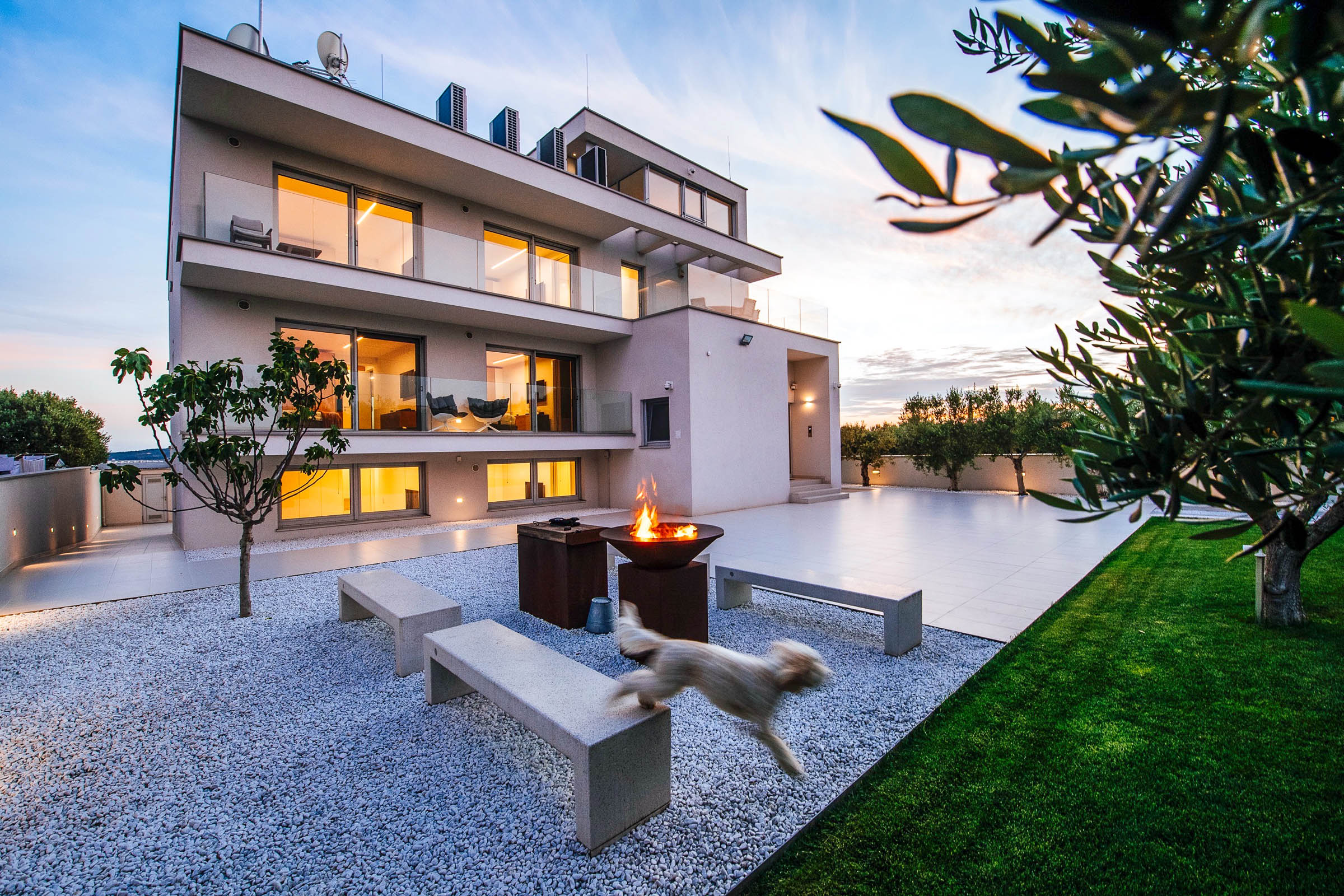 House front & entrance